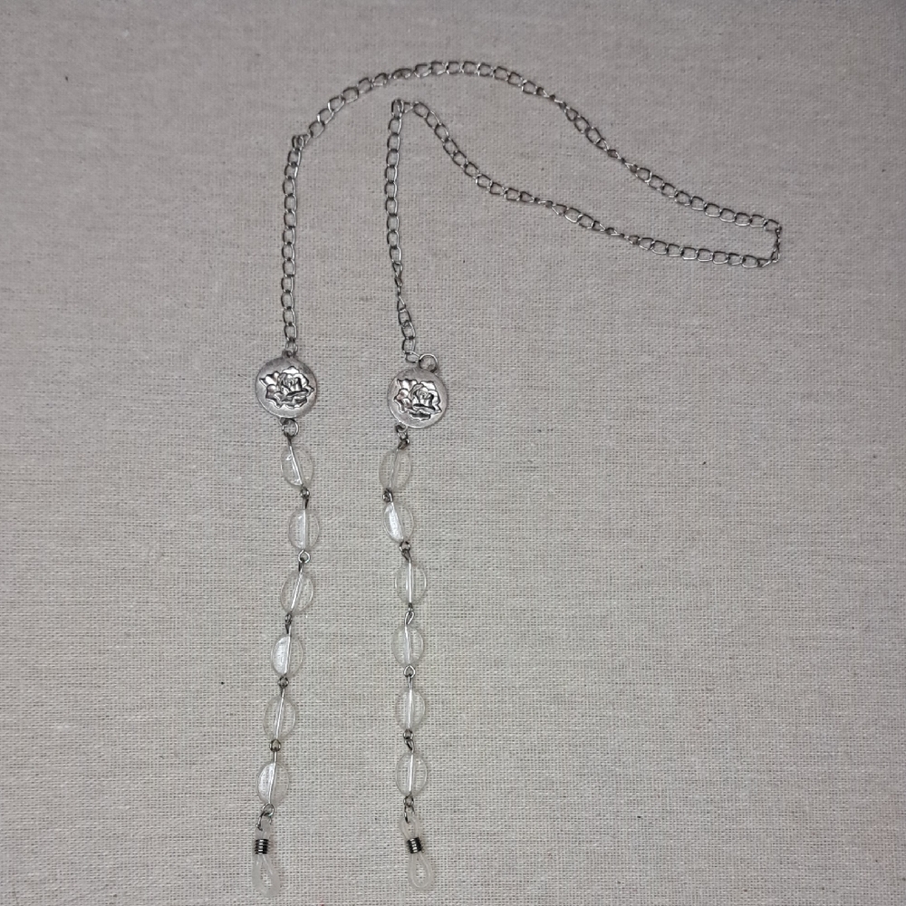 Beaded Glasses Chain Silver